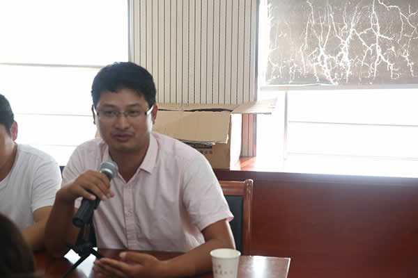 新聞=公司四屆三次職工代表大會(huì)圓滿閉幕02.jpg